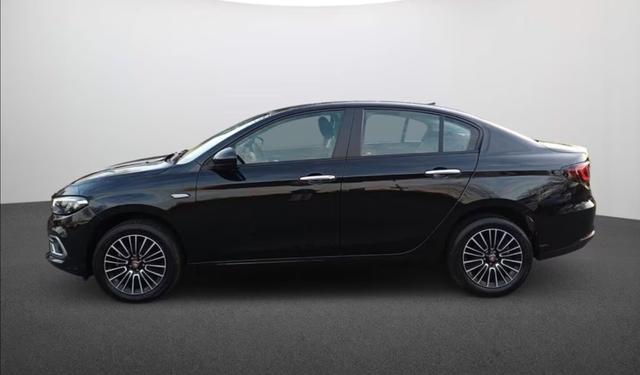 Fiat Tipo 5-T&uuml;rer Urban Klimaauto PDC RFK 1.6 M-Jet Diesel 
