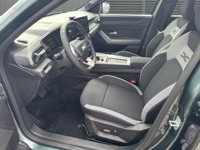 Dacia Bigster Journey SHZ+RFK+LED Hybrid 155 