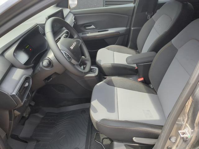 Dacia Jogger Extreme+ 5-Sitzer+SHZ+Navi+RFK Hybrid 140 