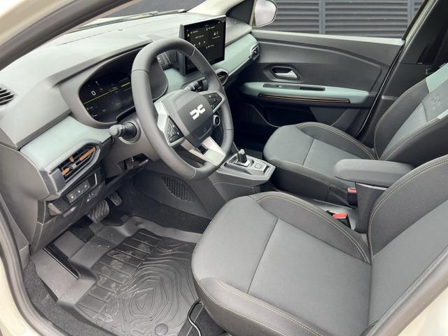 Dacia Jogger Extreme 5-S SHZ+LED+Carplay ECO-G 120 auto 
