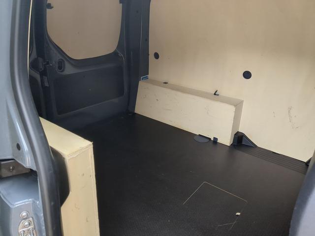 Nissan Townstar EV Acenta PDC+LED+Radio 45 kWh L1 