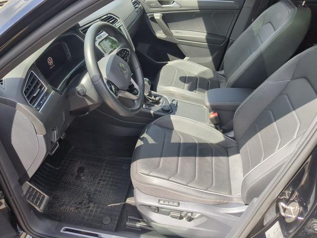 Volkswagen Tiguan Allspace R-Line 4Motion AHK+Pano-Dach+Leder 2.0 TSI OPF 