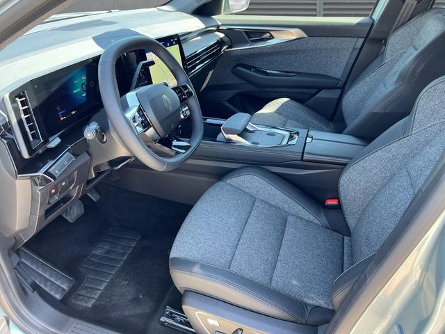 Renault Espace Techno 7-Sitzer+SHZ+GJR Hybrid 200 