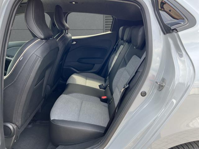 Renault Clio Techno SHZ+LED+RFK TCe 90 X-Tronic Autom. 