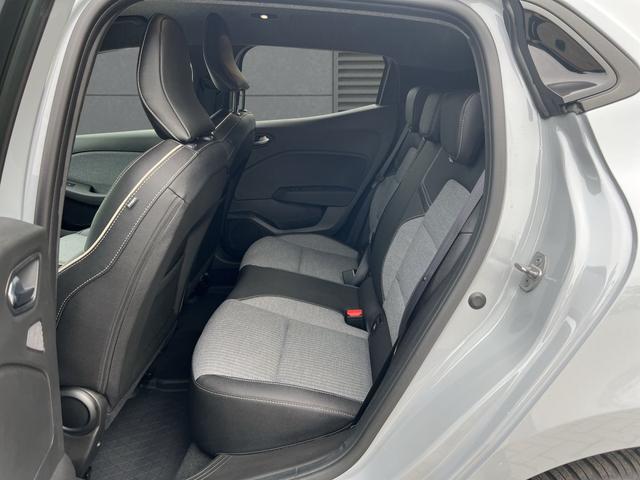 Renault Clio Techno SHZ+LED+RFK TCe 90 X-Tronic Autom. 