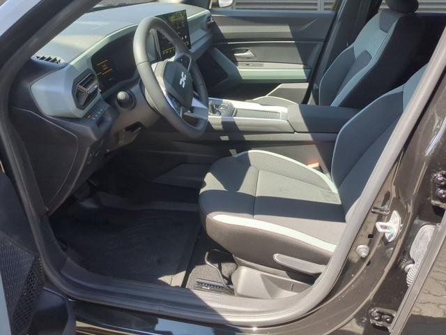 Dacia Bigster Extreme SHZ LKHZ Pano Hybrid 155 