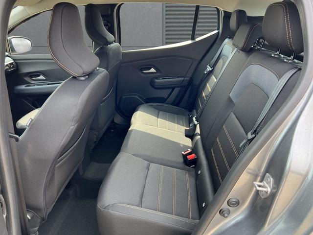 Dacia Sandero Stepway Expression SHZ+RFK+LED ECO-G 120 auto 