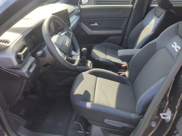 Dacia Duster Expression SHZ LKHZ Navi TCe 140 