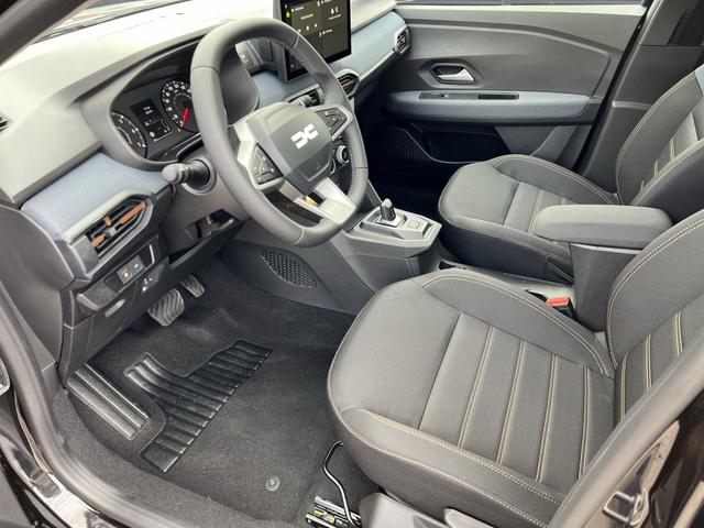 Dacia Sandero Stepway Expression SHZ+RFK+LED ECO-G 120 auto 
