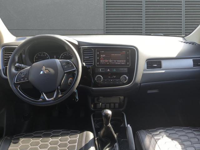 Mitsubishi Outlander 2.0 MIVEC Edition 100 
