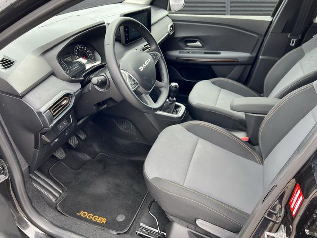 Dacia Jogger Extreme 5-Sitzer AHK+GJR+RFK TCe 100 LPG 