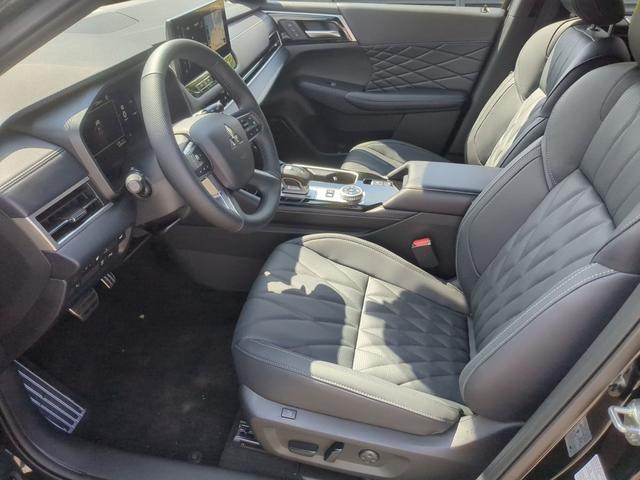 Mitsubishi Outlander Sondermodell Black Plug-in Hybrid 2.4 