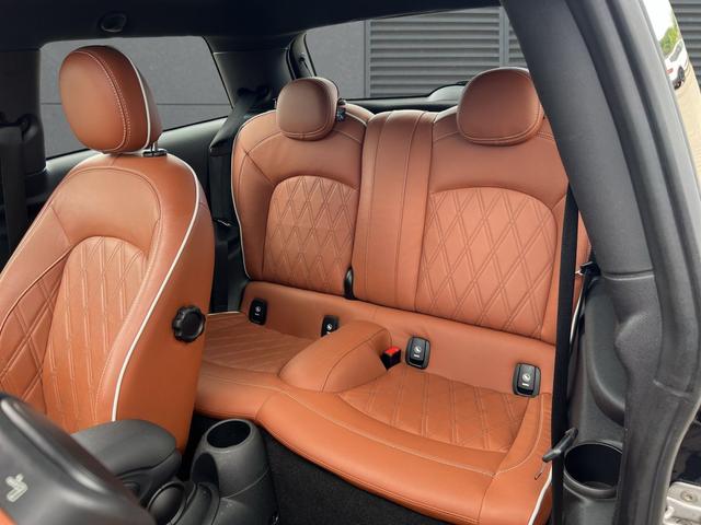 MINI Cooper Chili Leder+Schiebedach+SHZ 1.5 Automatik DKG 