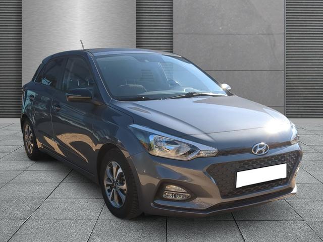Hyundai i20 - YES! SHZ+LKHZ+RFK+PDC 1.2