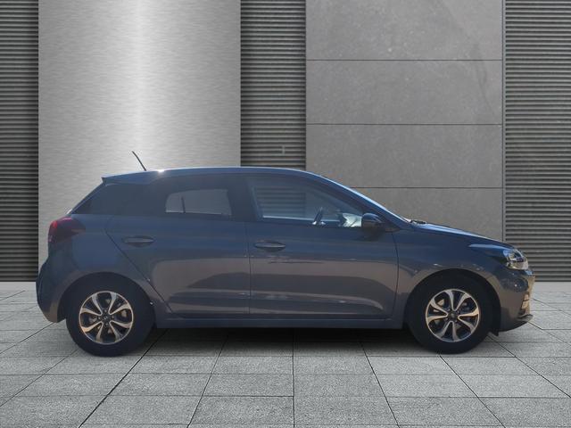 Hyundai i20 YES! SHZ+LKHZ+RFK+PDC 1.2 