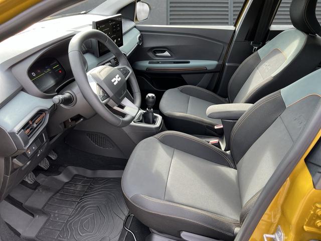 Dacia Sandero Stepway Extreme Schiebedach+SHZ+RFK TCe 110 