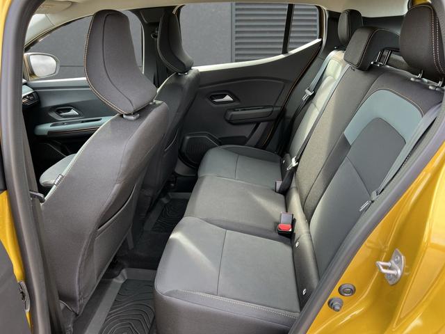 Dacia Sandero Stepway Extreme Schiebedach+SHZ+RFK TCe 110 