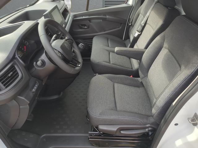 Renault Trafic Kastenwagen L2H1 3,0t Extra AHK+RFK+Klima+PDC dCi 150 