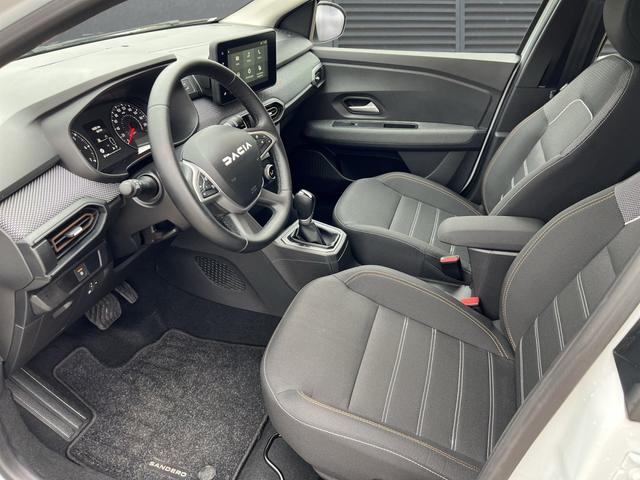 Dacia Sandero Stepway Expression SHZ+ALU+RFK TCe 90 CVT 