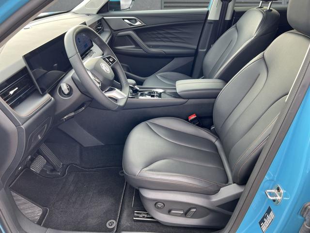 MG HS Luxury SHZ+GJR+LED+360&deg; Kamera 1,5T GDI DCT Automatik 