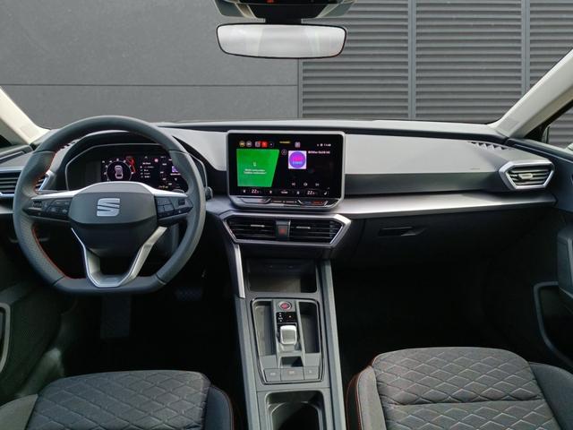 Seat Leon Sportstourer FR AHK+RFK+SHZ+LED 1.5 eTSI DSG 