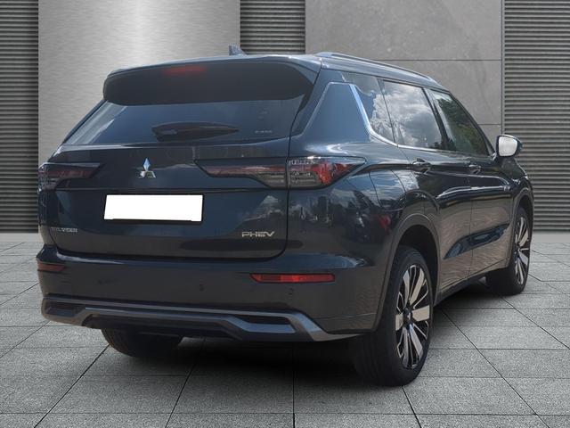 Mitsubishi Outlander Diamant Top Plug-in Hybrid 2.4 