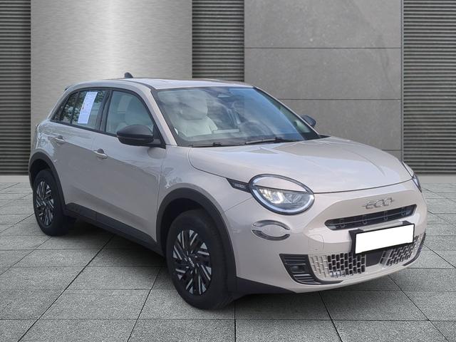Fiat 600 - Pop SHZ Full-Hybrid 110 PS eDCT Automatik
