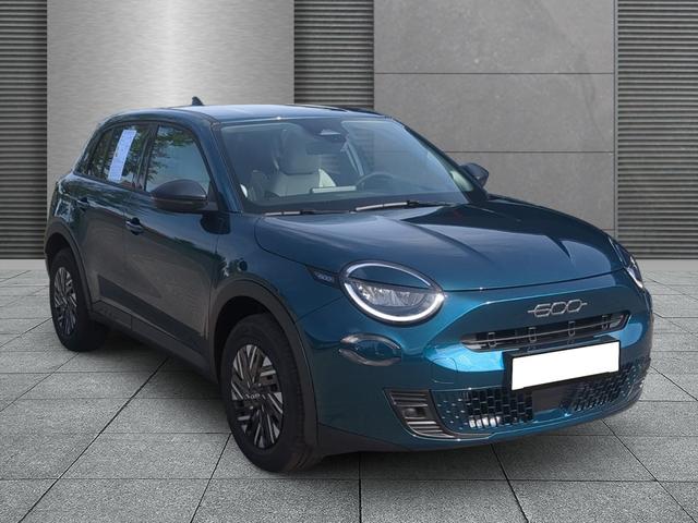 Fiat 600 - Pop SHZ Full-Hybrid 110 PS eDCT Automatik