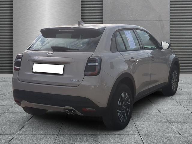 Fiat 600 Pop SHZ Full-Hybrid 145 PS eDCT Automatik 