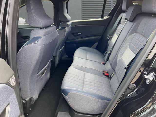 Renault R 4 Techno SHZ+LKHZ+RFK E-Tech 150 Comfort Range 