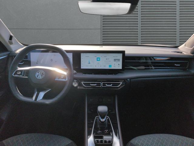 MG HS Comfort CarPlay LED PDC 170 PS 