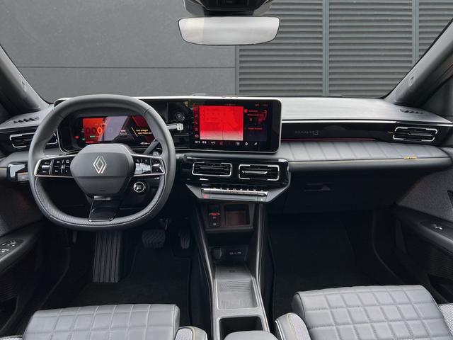 Renault R 4 Iconic SHZ+V2L+RFK 150 Comfort Range 