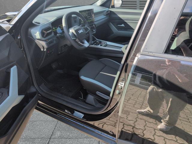 Dacia Bigster Extreme Pano+LKHZ+SHZ+PDC+RFK hybrid-G 150 EDC 4x4 