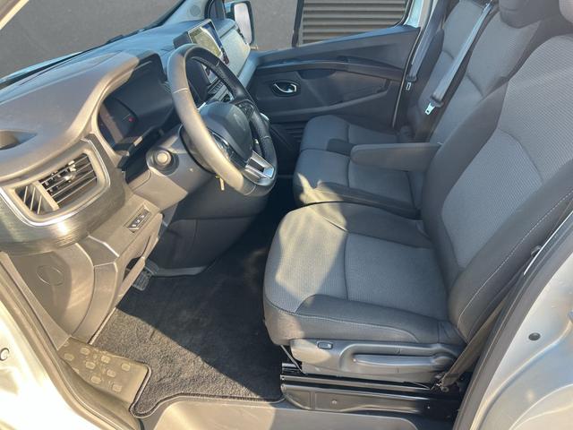 Renault Trafic L2H1 +AHK +Navi +2xS-T&uuml;r +RFK Grand Combi dCi 170 EDC 