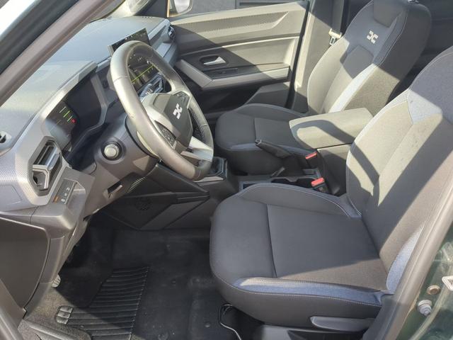 Dacia Duster Expression RFK+LKHZ+SHZ+Navi TCe 140 