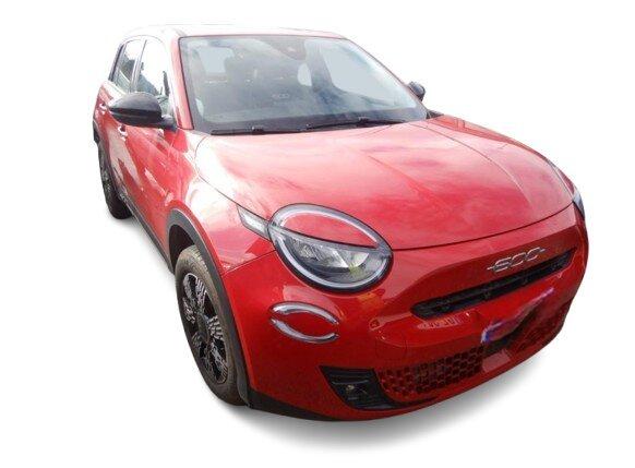 Fiat 600 POP 136 PS E-DCT 