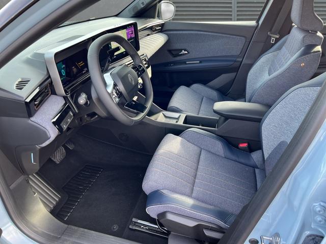 Renault R 4 Techno RFK+StHz+LED E-Tech 150 Comfort Range 
