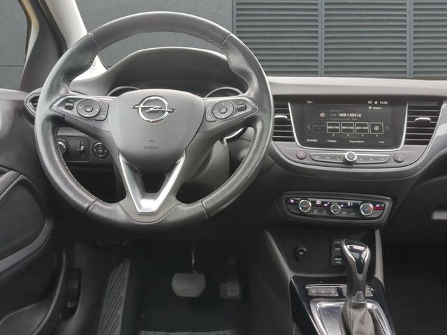 Opel Crossland Ultimate Paket GJR+AHK+Navi 1.2 Turbo 