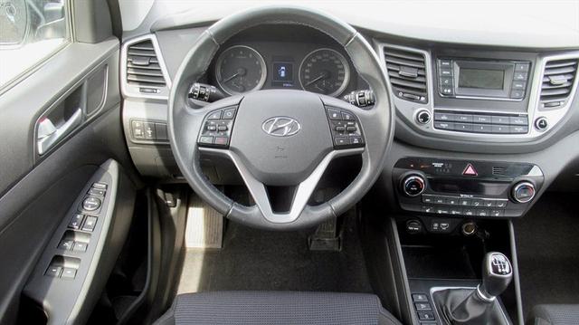 Hyundai TUCSON III 1,6 GDi Comfort AHK Garantie KA PDC SHZ 