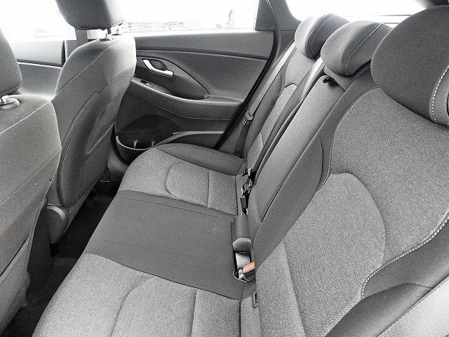 Hyundai i30 Kombi i30cw Trend Mild-Hybrid 1.5 T-GDI EU6d Navi e-Sitze Rückfahrkam. Fernlichtass. PDCv+h 