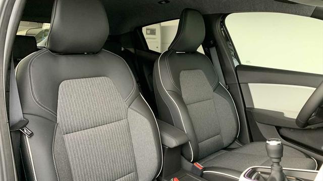Renault Clio V 1,0 TCe Techno DAB LED NAVI RFK SHZ VIRTUAL 