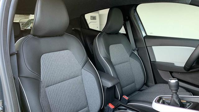 Renault Clio V 1,0 TCe Techno DAB LED NAVI RFK SHZ VIRTUAL 