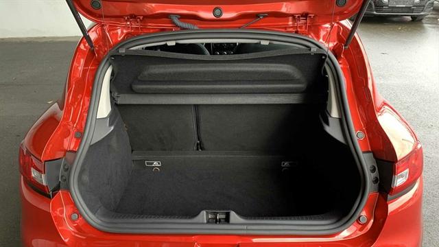 Renault Clio IV 0,9 TCe ALU KLIMA NAVI TOUCH BLUETOOTH TEMPOMAT 