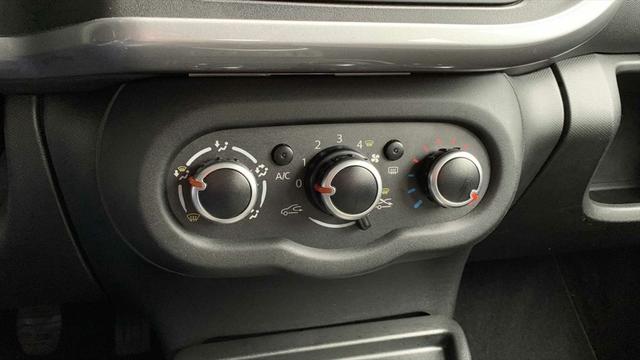 Renault Twingo III 1,0 Limited KLIMA RADIO BLUETOOTH NEBEL 