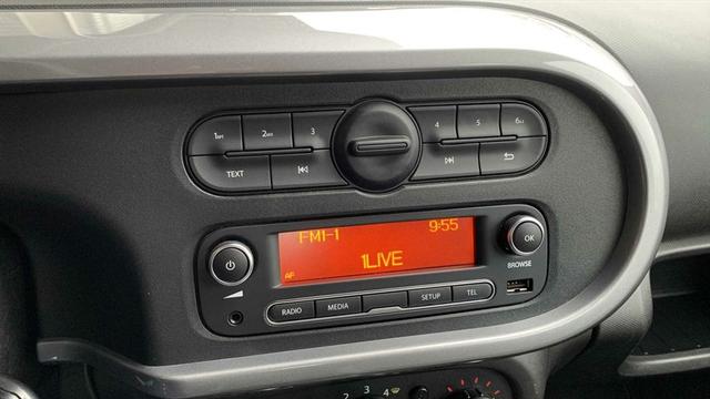 Renault Twingo III 1,0 Limited KLIMA RADIO BLUETOOTH NEBEL 