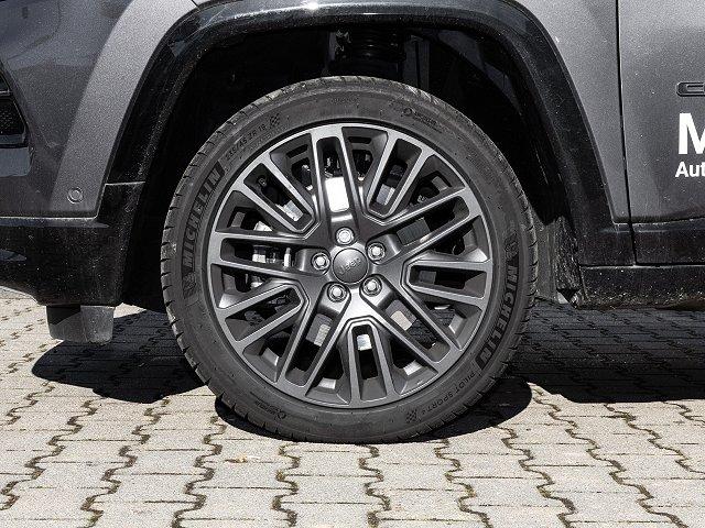 Jeep Compass 4xe 80TH Plug-In Hybrid Leder Navi Kurvenlicht ACC Parklenkass. Rückfahrkam. Allrad 