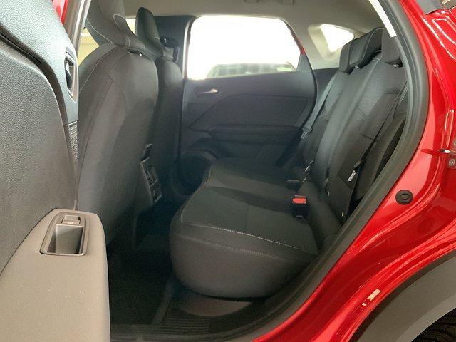 Renault Captur BUSINESS EDITION TCe 140 EDC GPF NAVI+KAMERA+SHZ+GANZJAHRESREIFEN+UVM+ 