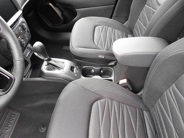Jeep Renegade E-HYBRID - UPLAND WINTERPAKET DACH SCHWARZ 
