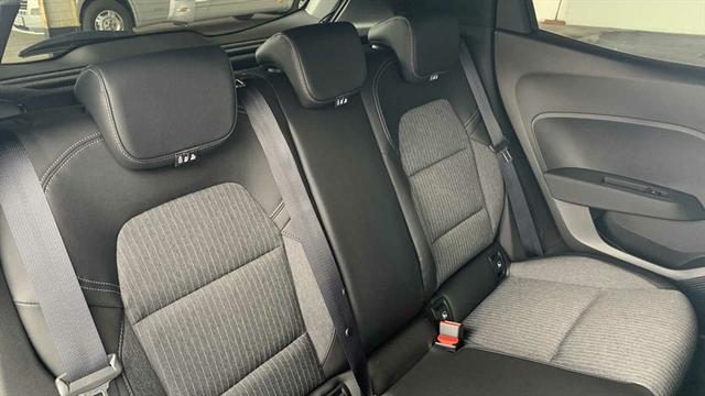 Renault Clio V 1,0 TCe Techno ALU DAB LED NAVI RFK SHZ VIRTUAL 