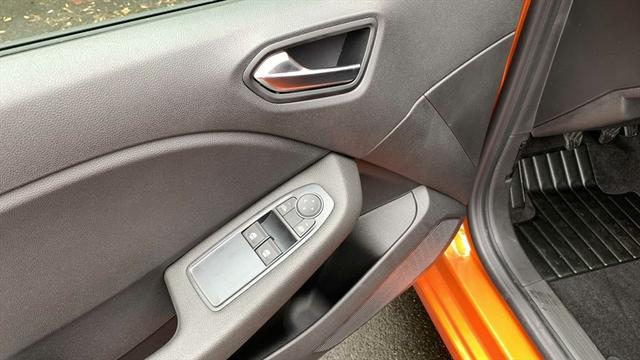 Renault Clio V 1,0 TCe Equilibre DAB LED KLIMA PDC SHZ TOUCH 